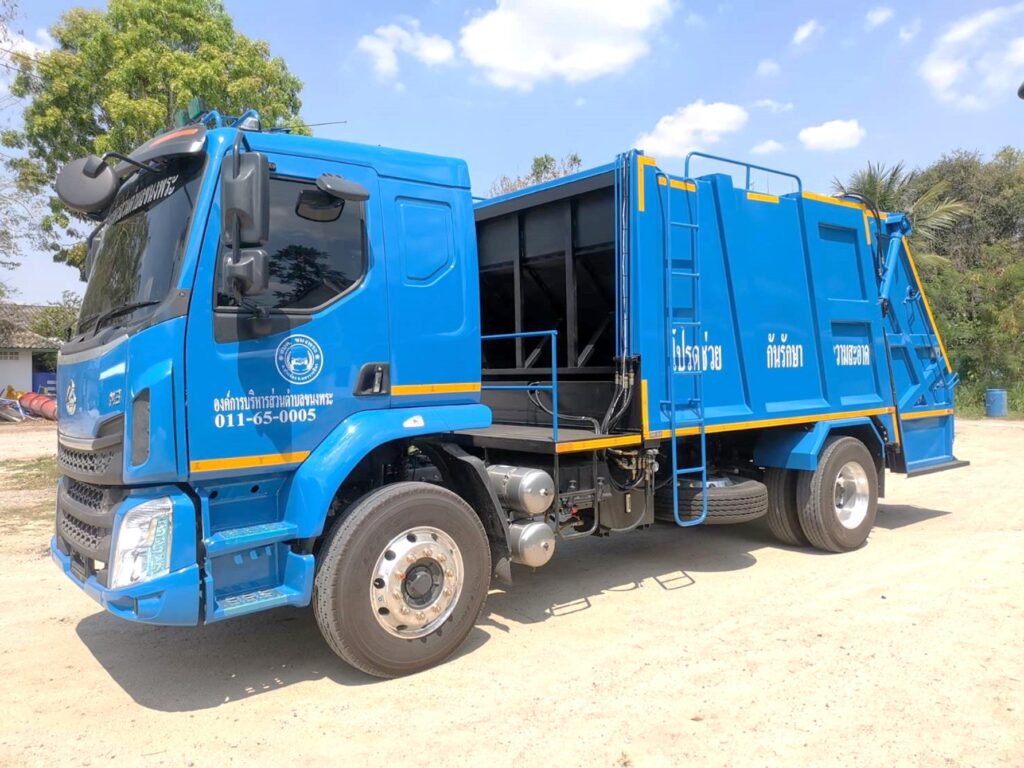 รถบรรทุกขยะอีดท้าย6ตัน6ล้อ Garbage Truck