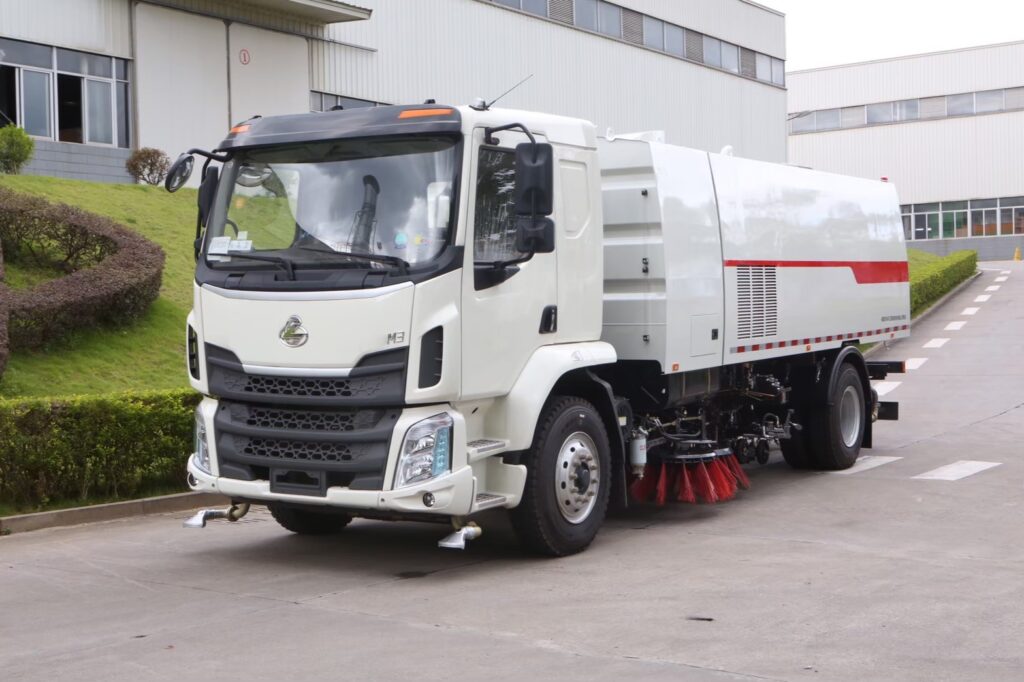 รถกวาดดูดฝุ่นถนน SWEEPER TRUCK